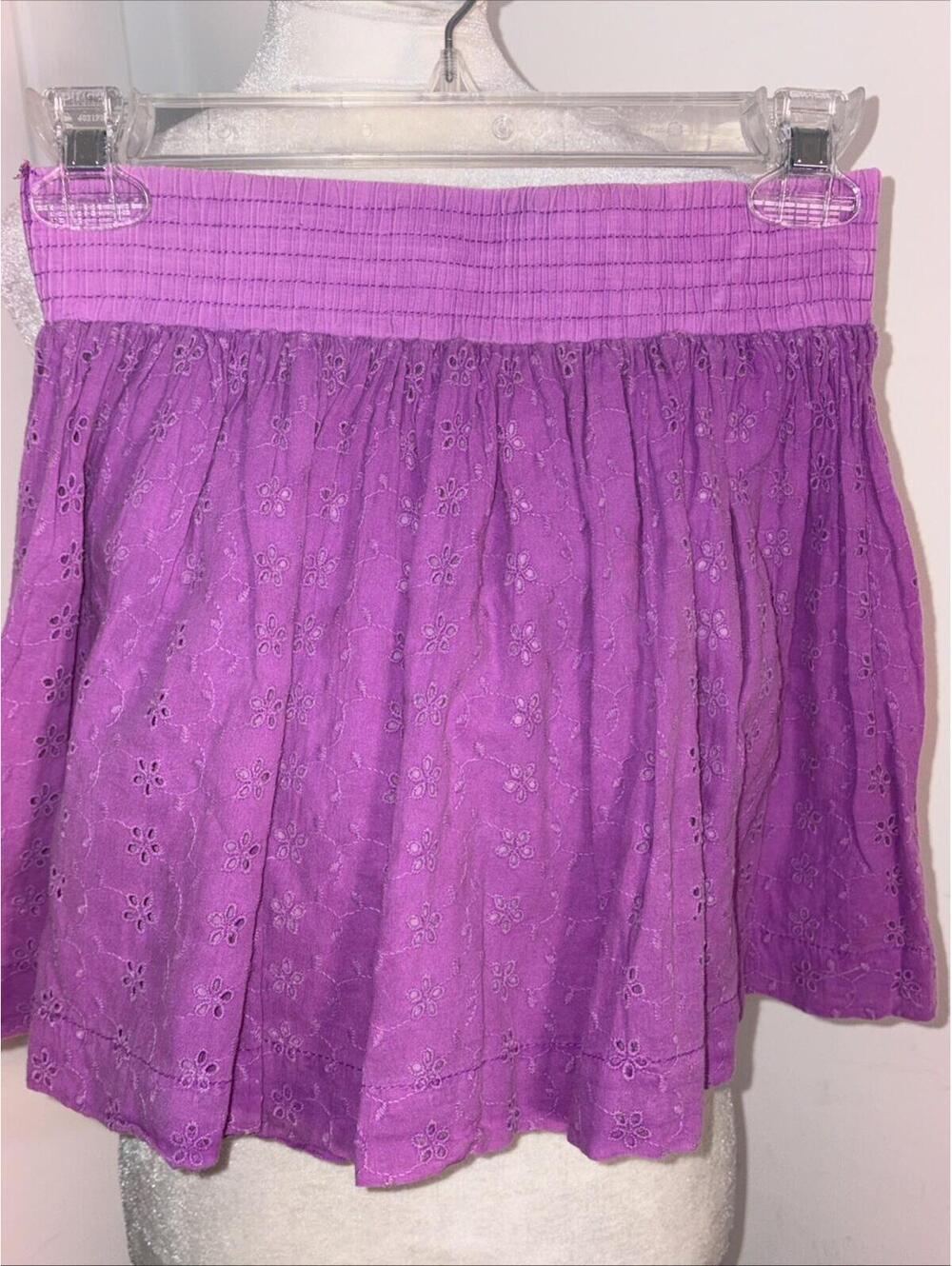 Aeropostale size XS Floral Eyelet Embroidered‎ Mini Skirt Elastic Purple Y2K